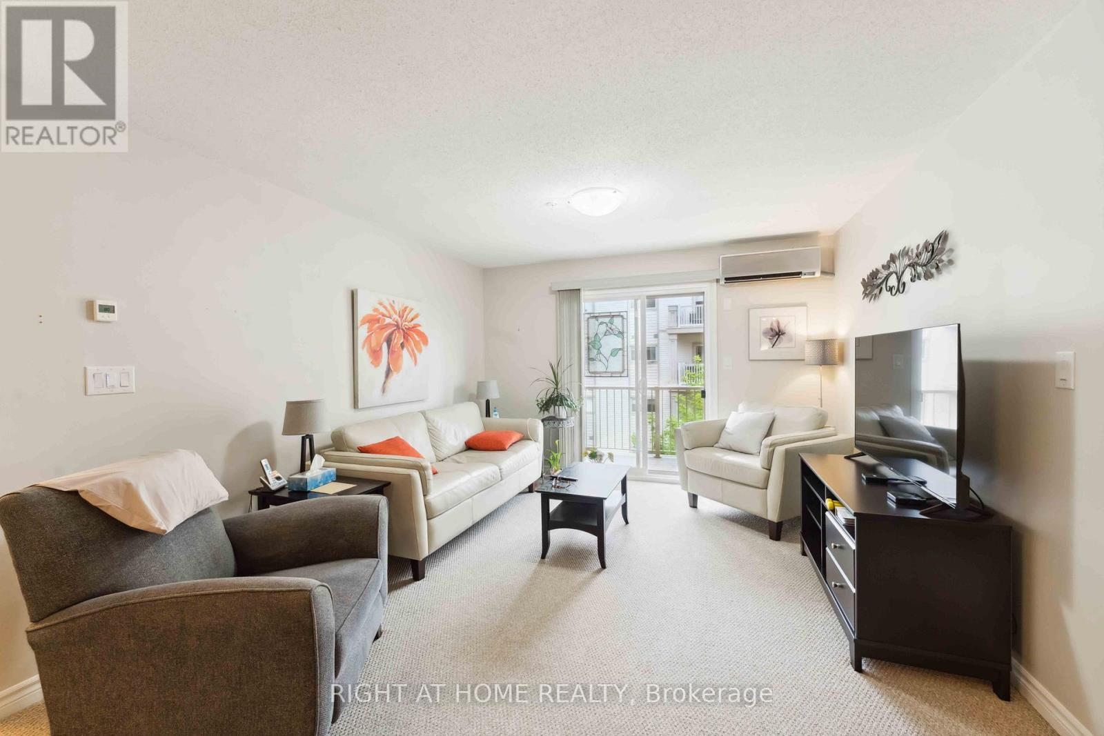 305 - 141 Potts Private, Ottawa, Ontario  K4A 0X9 - Photo 8 - X12157774