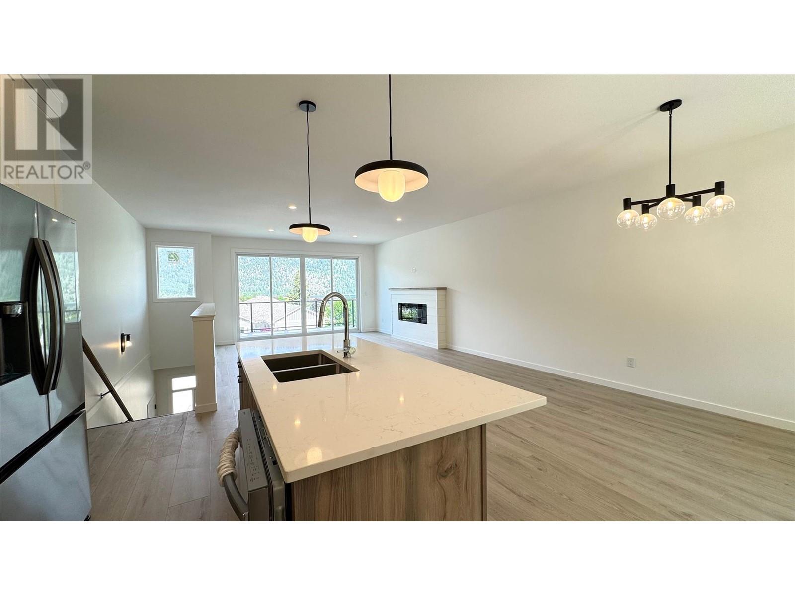 1225 Montgomery Place, Chase, British Columbia  V0E 1M0 - Photo 9 - 10336967