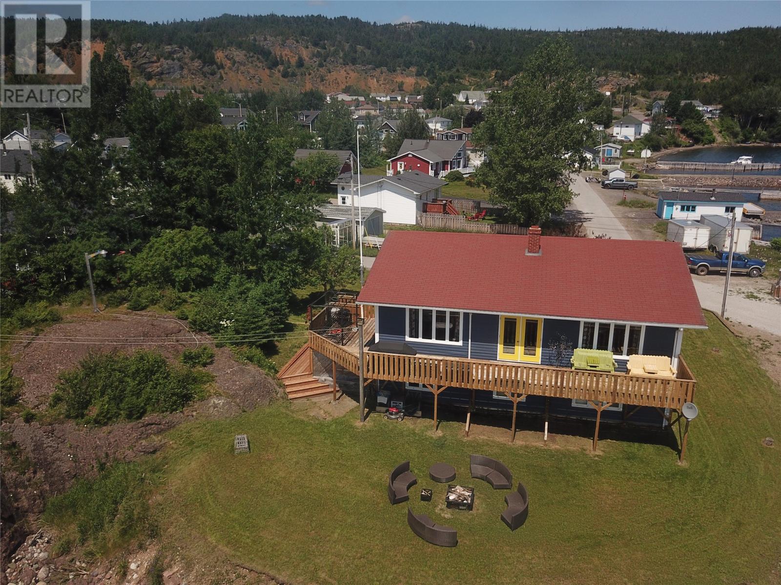 31 Poplar Street, Springdale, Newfoundland & Labrador  A0J 1T0 - Photo 3 - 1282080