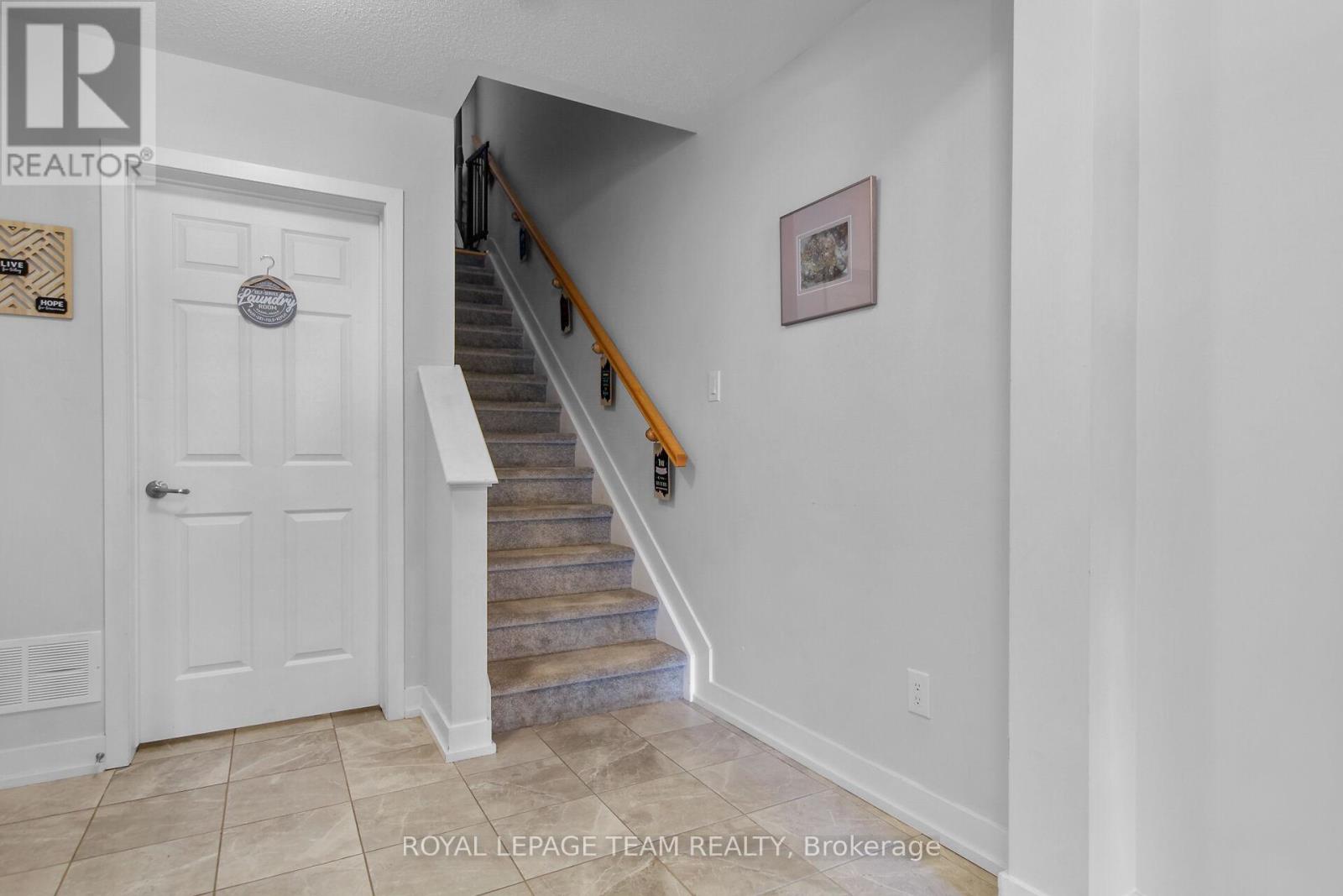 708 Chromite Private, Ottawa, Ontario  K2J 7J2 - Photo 10 - X12157762