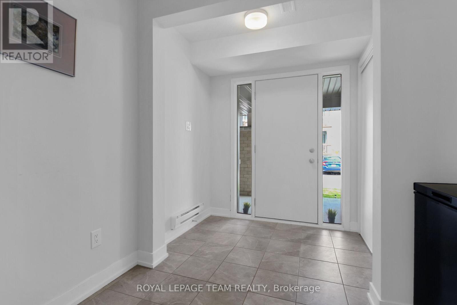 708 Chromite Private, Ottawa, Ontario  K2J 7J2 - Photo 8 - X12157762