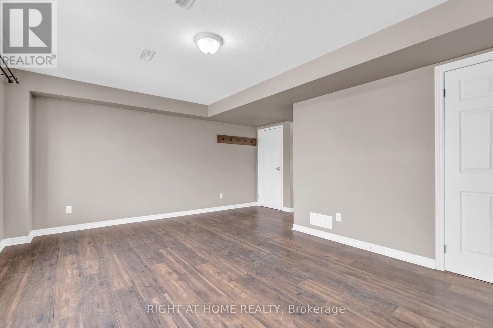 B - 630 Woodlawn Road E, Guelph, Ontario  N1E 0K4 - Photo 8 - X11963687