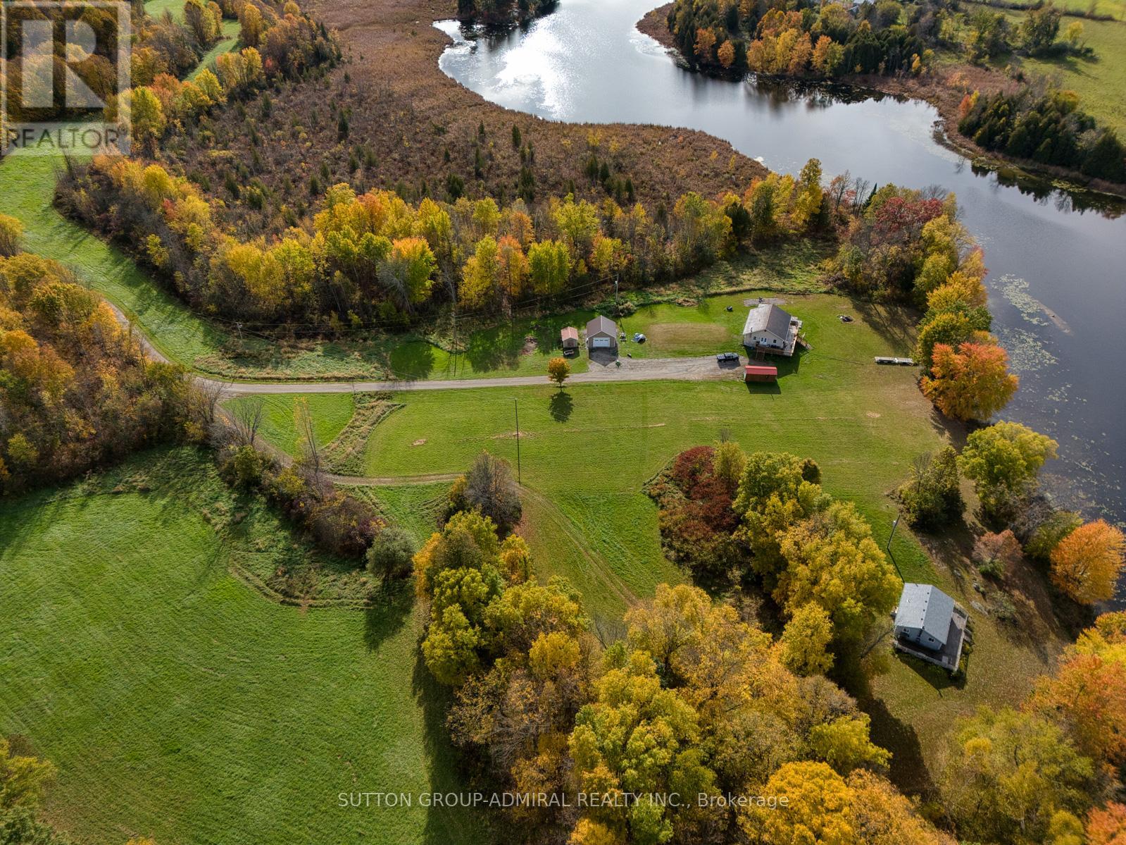 960 Kelsey Lane, Leeds And The Thousand Islands, Ontario  K0E 1N0 - Photo 15 - X12157786