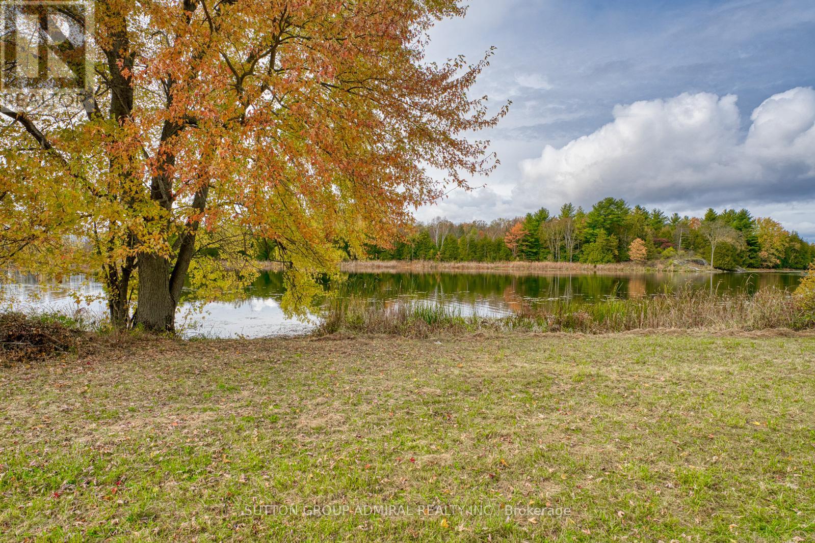 960 Kelsey Lane, Leeds And The Thousand Islands, Ontario  K0E 1N0 - Photo 6 - X12157786