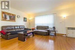 918 Islington (Main Flr) Avenue, Toronto, Ontario  M8Z 4P3 - Photo 18 - W12157095