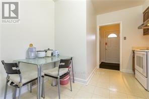 918 Islington (Main Flr) Avenue, Toronto, Ontario  M8Z 4P3 - Photo 8 - W12157095