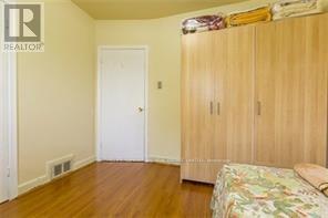 918 Islington (Main Flr) Avenue, Toronto, Ontario  M8Z 4P3 - Photo 13 - W12157095
