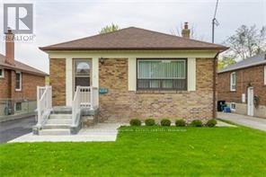 918 Islington (Main Flr) Avenue, Toronto, Ontario  M8Z 4P3 - Photo 24 - W12157095