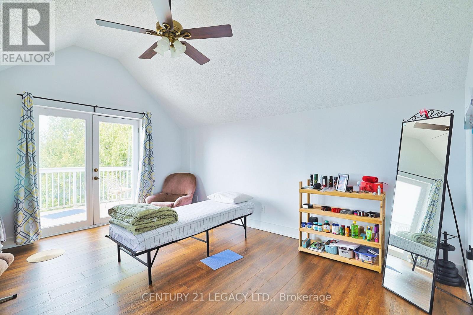 23 Lansdowne Street W, Huntsville, Ontario  P1H 1W1 - Photo 31 - X12151844