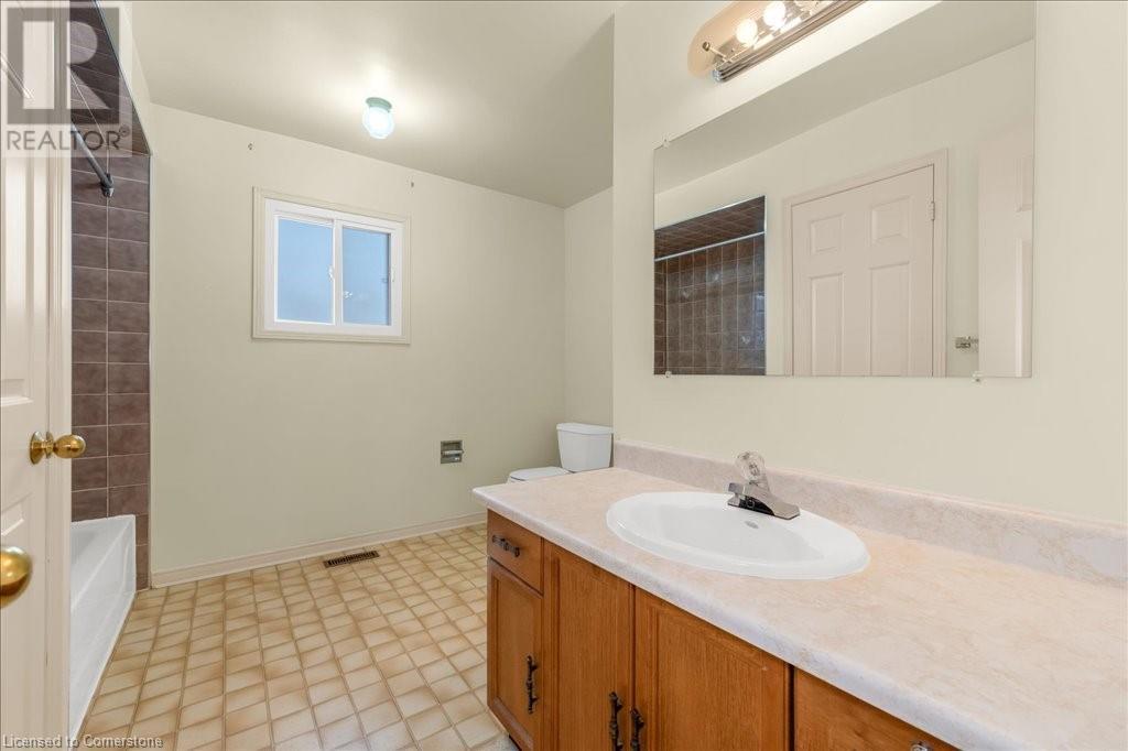 1404 White Oaks Boulevard, Oakville, Ontario  L6H 4R7 - Photo 16 - 40705087
