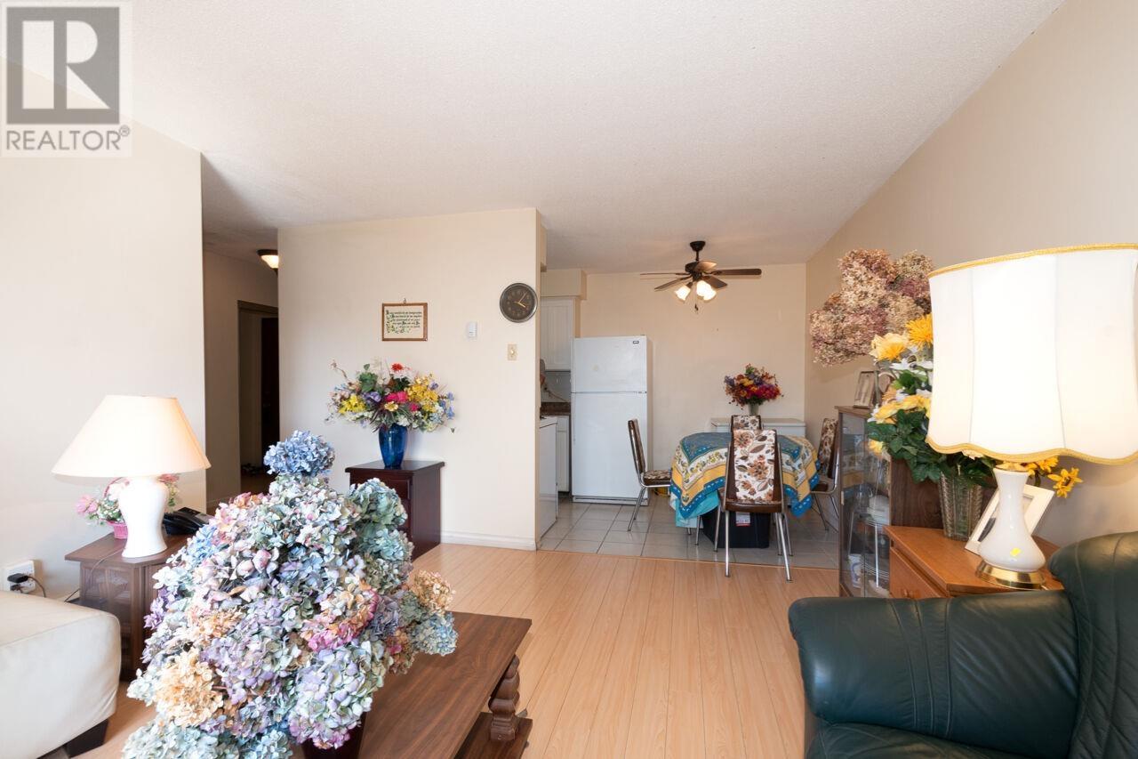 114 1345 Chesterfield Avenue, North Vancouver, British Columbia  V7M 2N1 - Photo 11 - R2998737