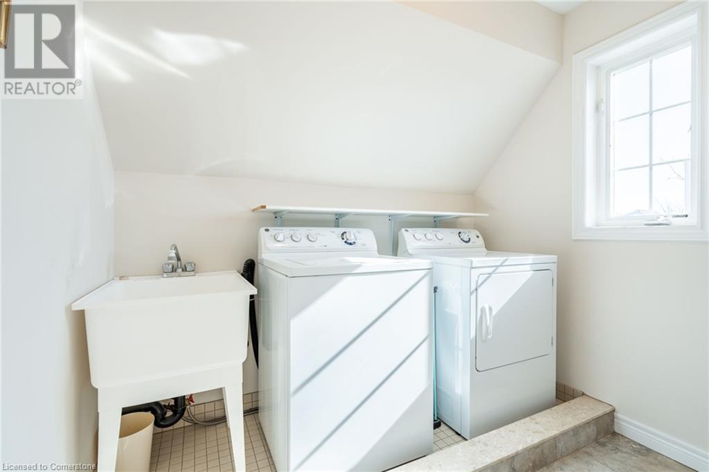 21 Atessa Drive Drive Unit# 10, Hamilton, Ontario  L9B 0G5 - Photo 26 - 40725891