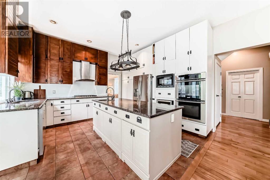 Property at 145 Straddock Terrace SW image 5