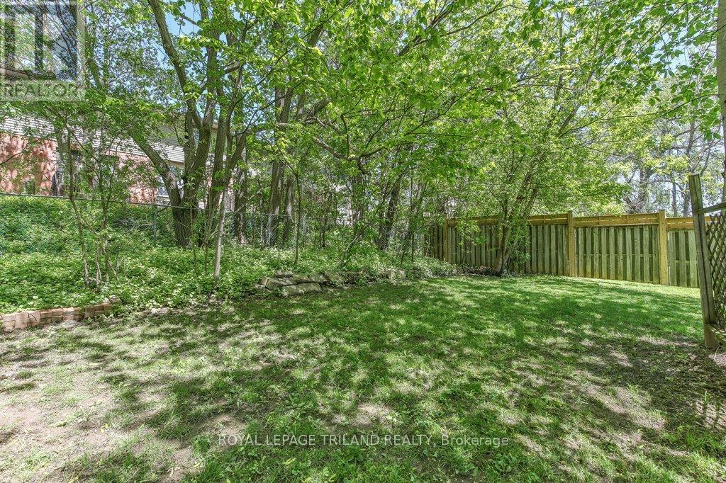 656 Eden Avenue, London South, Ontario  N6C 2Z7 - Photo 42 - X12157805