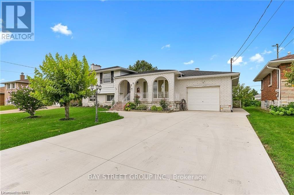 29 WEST STREET N, Thorold, Ontario