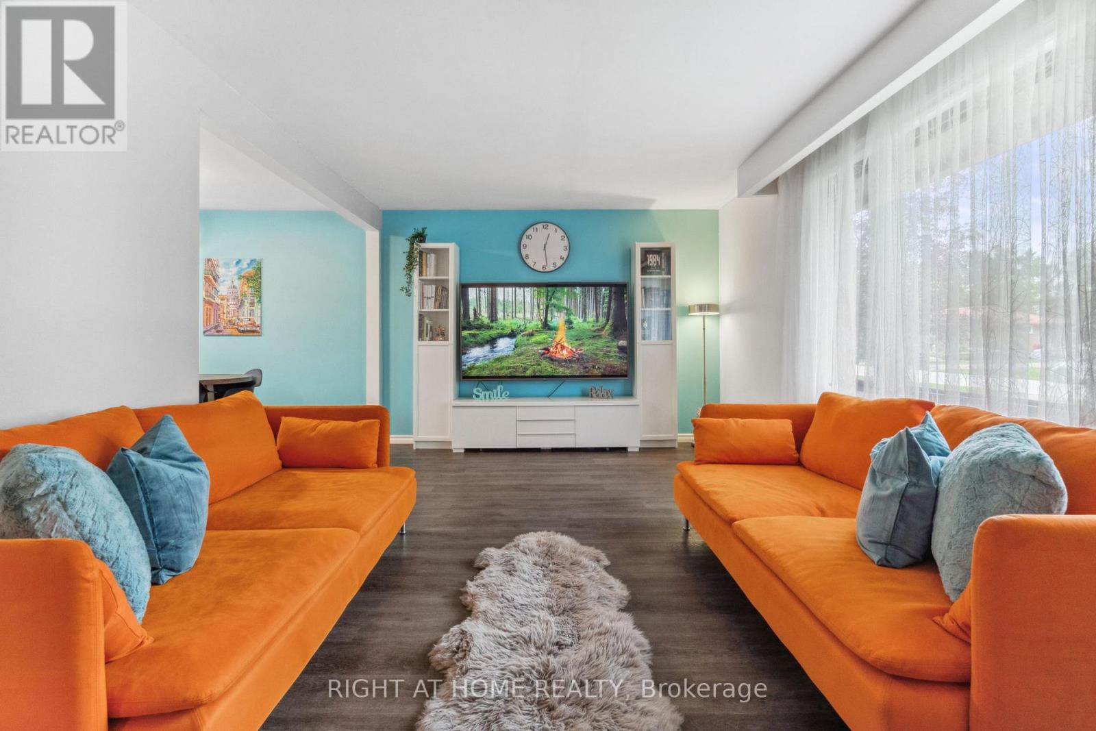 239 Cindy Lane, Essa (Angus), Ontario  L0M 1B0 - Photo 6 - N12154290