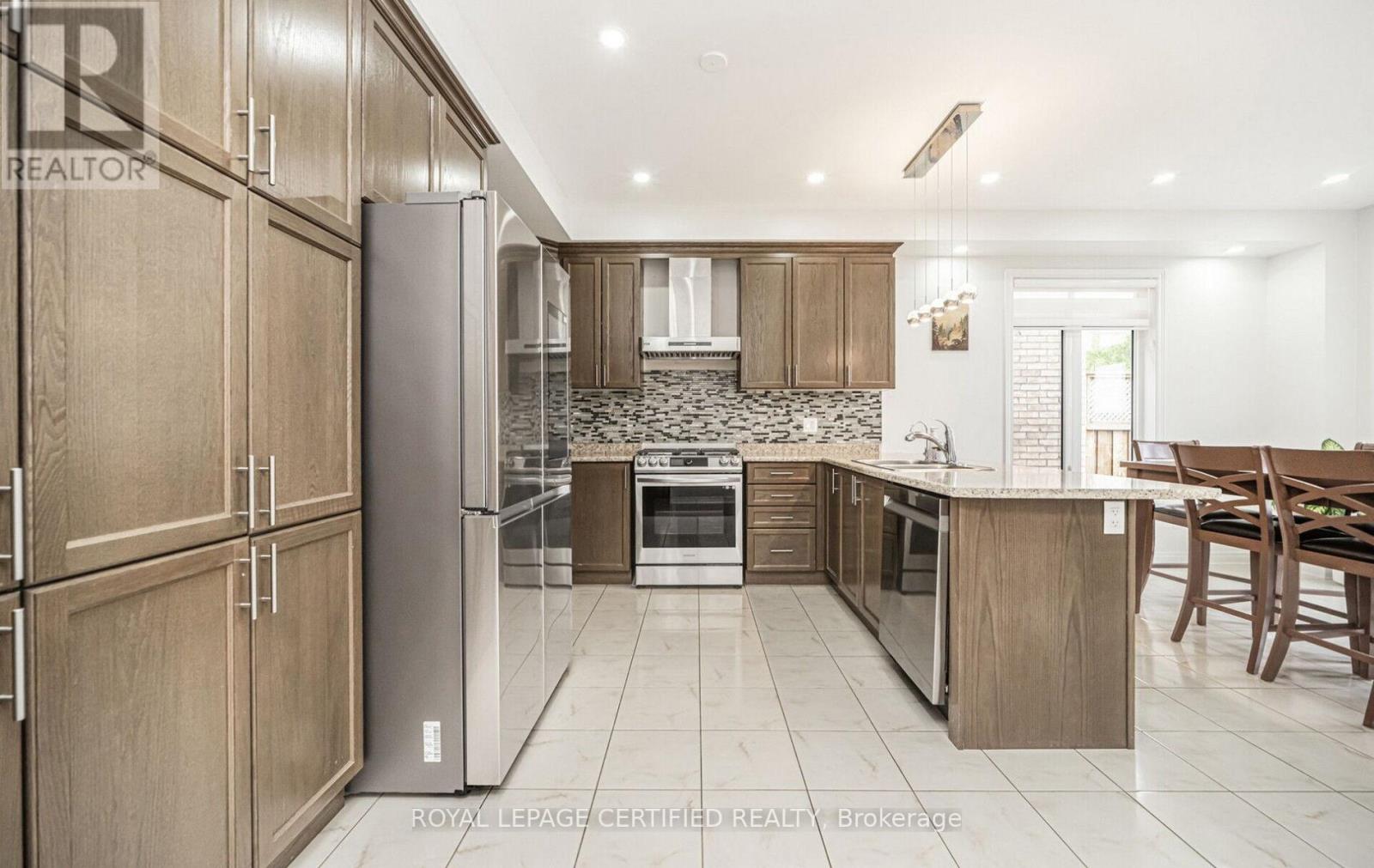32 Cayton Crescent, Bradford West Gwillimbury (Bradford), Ontario  L3Z 2A6 - Photo 16 - N12157818