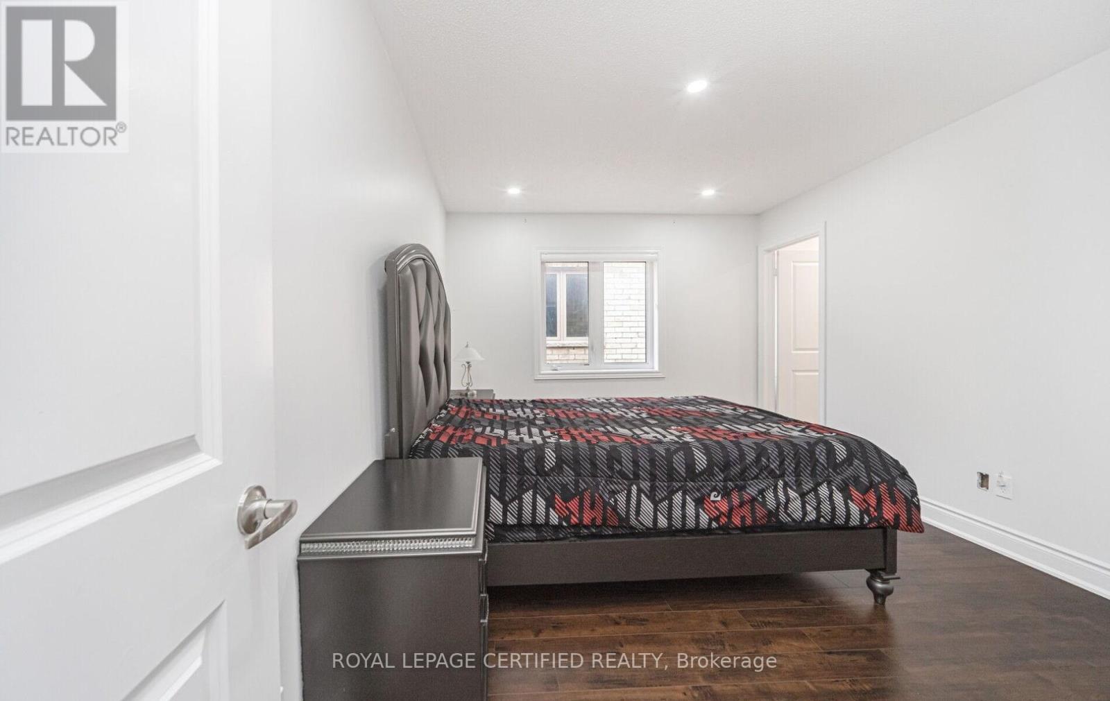 32 Cayton Crescent, Bradford West Gwillimbury (Bradford), Ontario  L3Z 2A6 - Photo 32 - N12157818