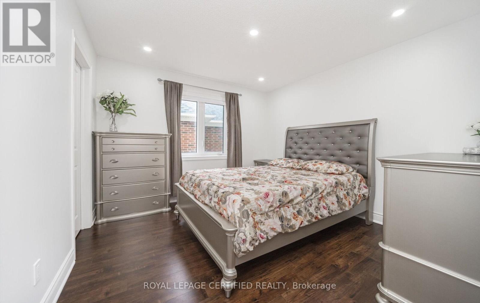 32 Cayton Crescent, Bradford West Gwillimbury (Bradford), Ontario  L3Z 2A6 - Photo 35 - N12157818