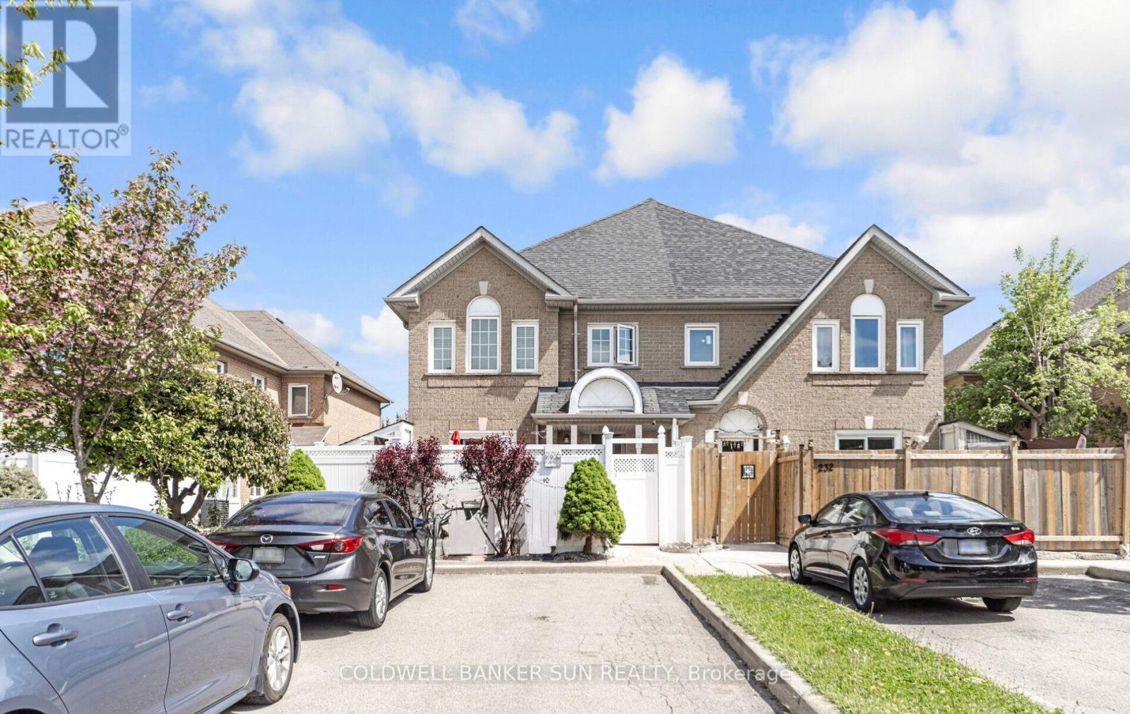 226 PRESSED BRICK DRIVE, Brampton, Ontario