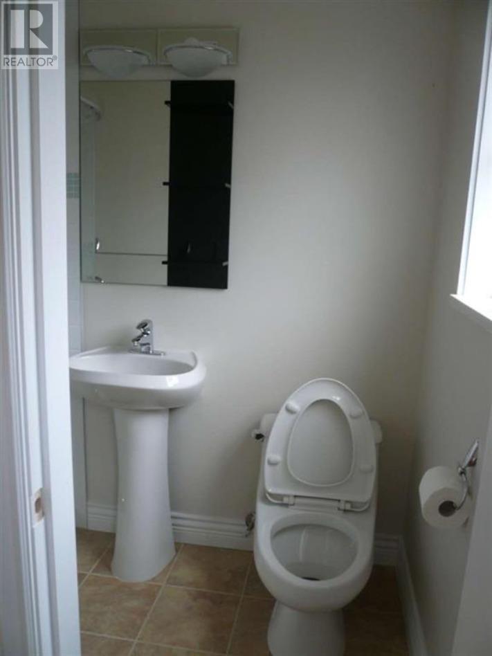 Listing Picture 9 of 26 : 7004 UNION STREET, Burnaby / 本拿比 - 魯藝地產 Yvonne Lu Group - MLS Medallion Club Member