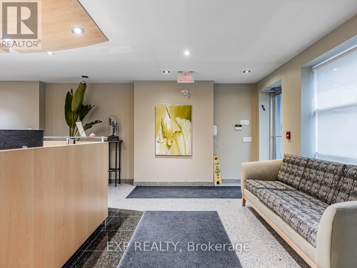 188 Avenue Road, Toronto (Annex), Ontario  M5R 2J1 - Photo 4 - C12157842