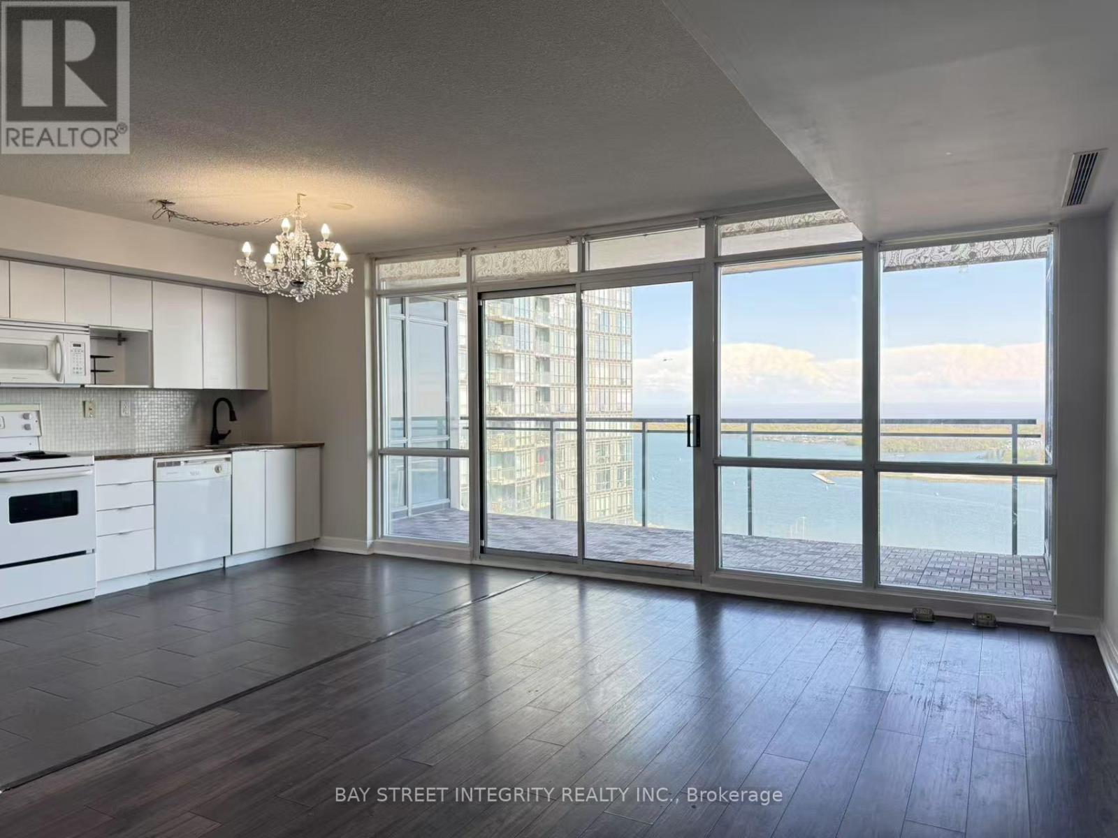 3511 - 15 Fort York Boulevard, Toronto (Waterfront Communities), Ontario  M5V 3Y4 - Photo 3 - C12157845