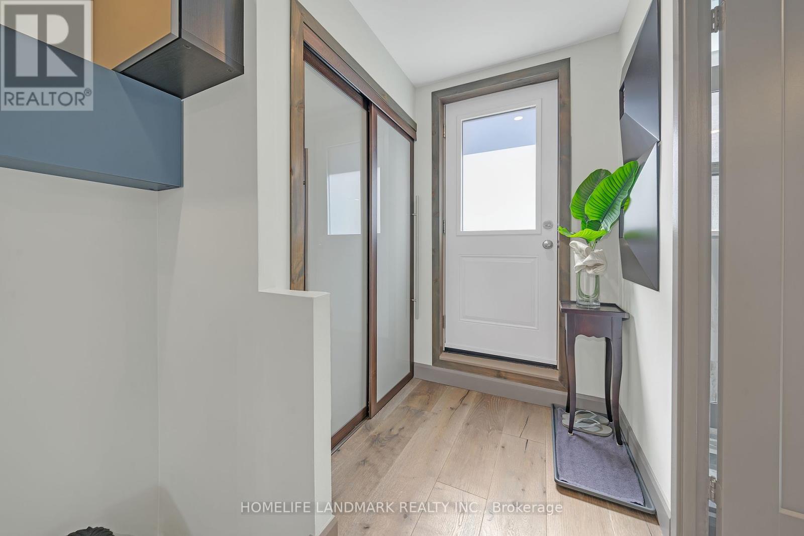 1 - 21 Dundonald Street, Toronto (Church-Yonge Corridor), Ontario  M4Y 1K3 - Photo 21 - C12157854