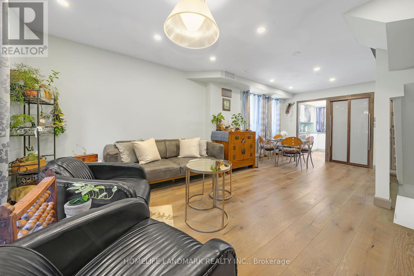 1 - 21 Dundonald Street, Toronto (Church-Yonge Corridor), Ontario  M4Y 1K3 - Photo 6 - C12157854