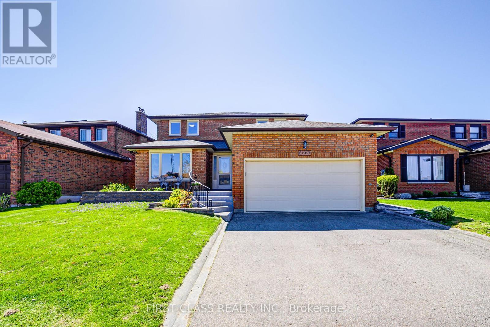 199 MILLER PARK AVENUE, Bradford West Gwillimbury, Ontario