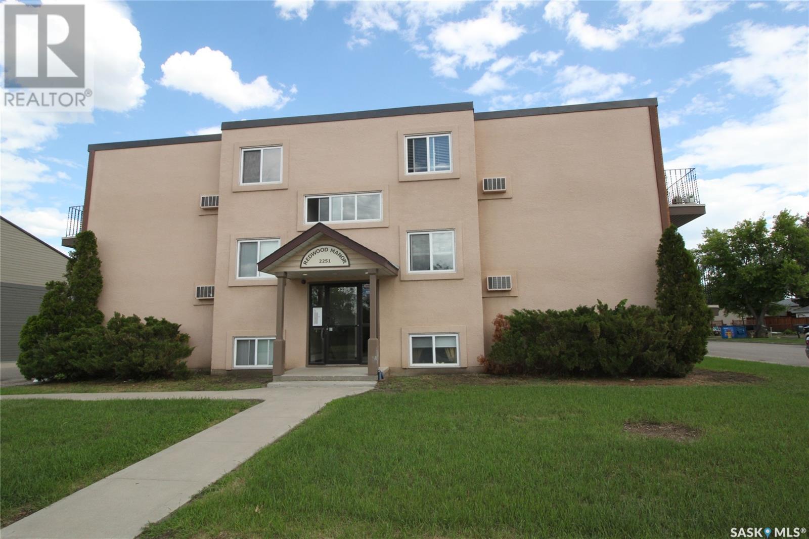 Property at 1 2251 St Henry AVENUE image 1