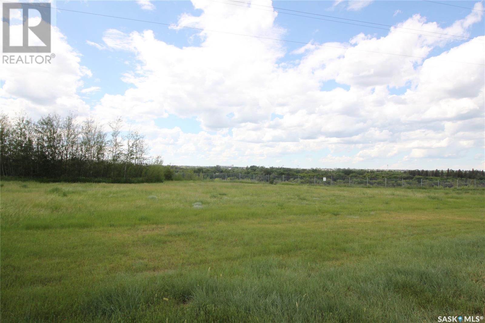 1 2251 St Henry Avenue, Saskatoon, Saskatchewan  S7M 0P5 - Photo 2 - SK006284
