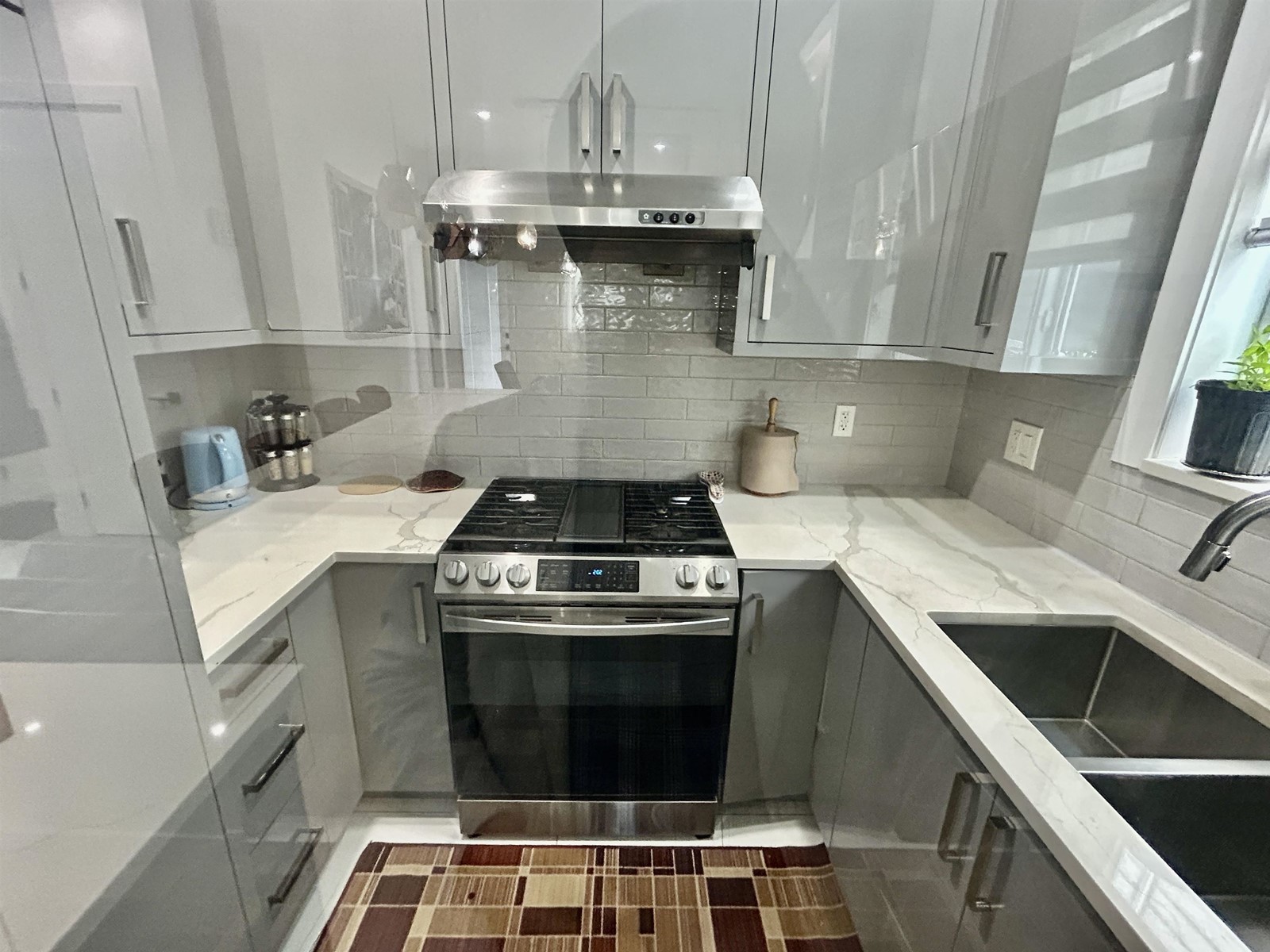 18384 60 Avenue, Surrey, British Columbia  V3S 1V8 - Photo 16 - R2981663