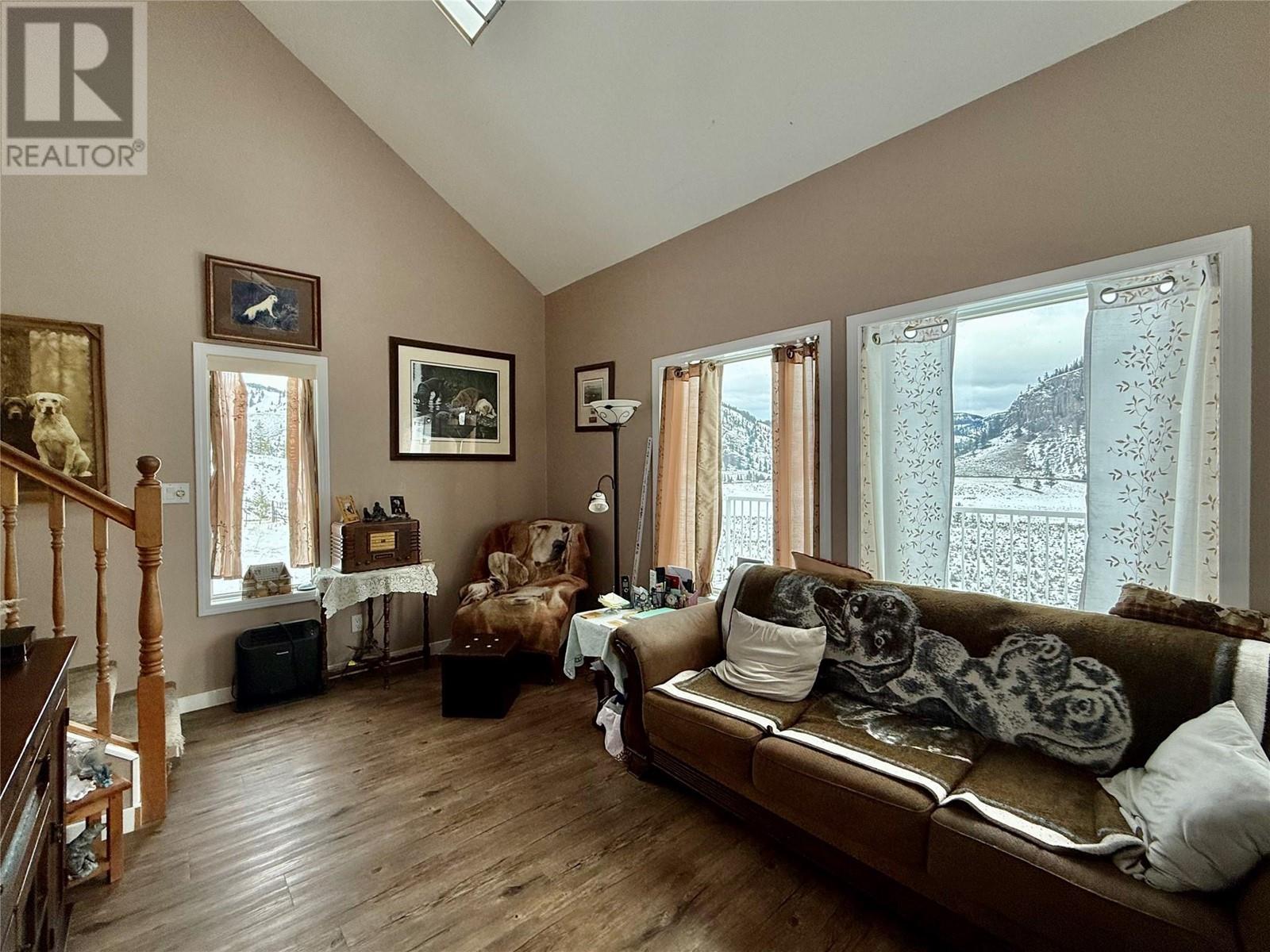 457 Grand Oro Road, Kaleden, BC V0H1K0