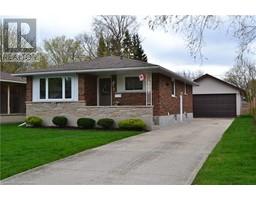 7 MOURNINGDOVE Crescent, elmira, Ontario