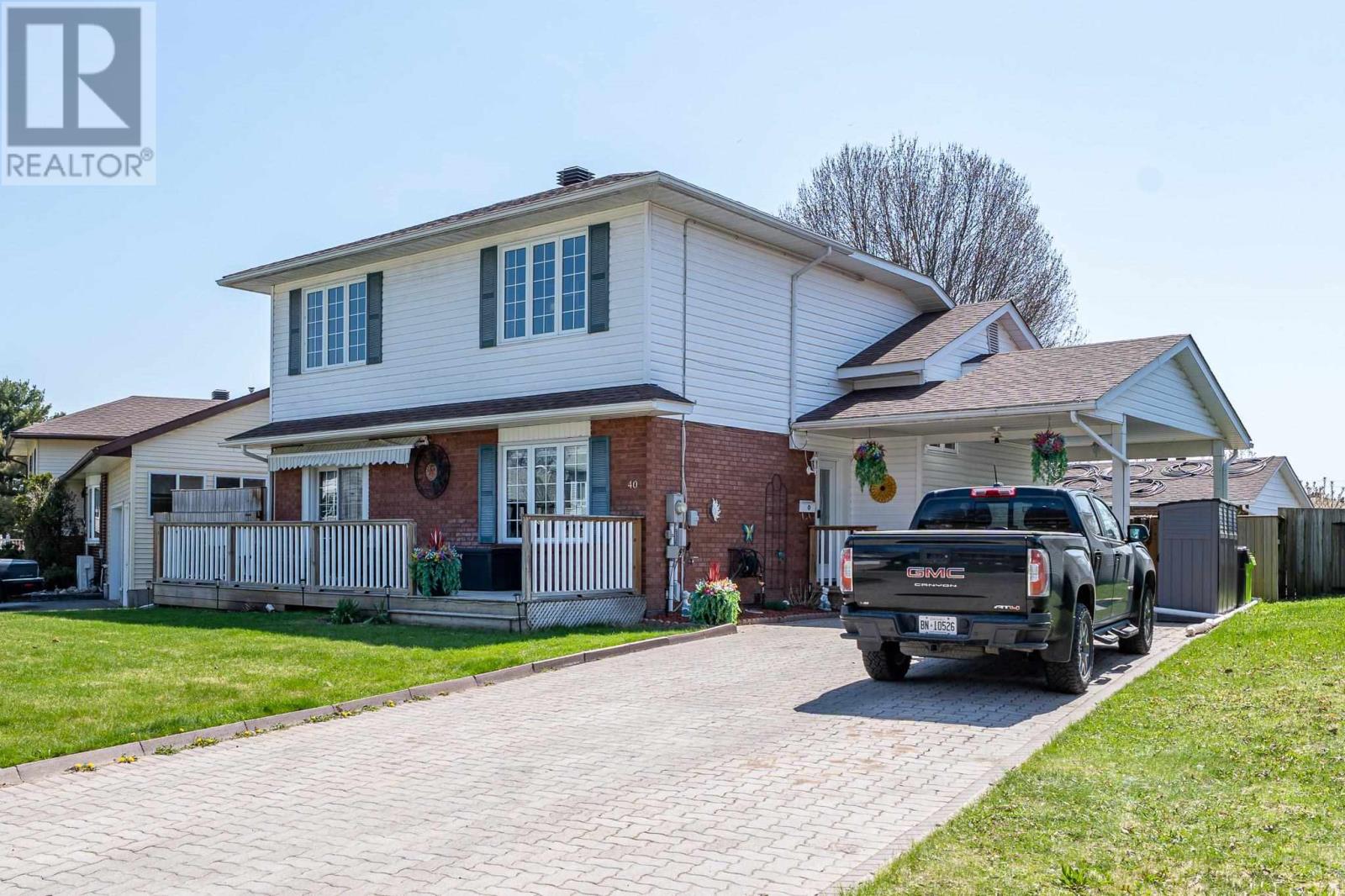 40 Taskar DR, sault ste. marie, Ontario