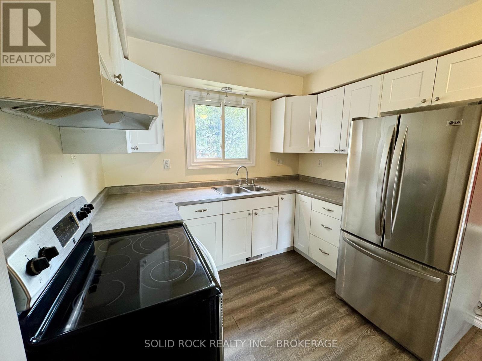 1022 Sprucewood Crescent, Kingston (City Northwest), Ontario  K7P 1N1 - Photo 14 - X12157927