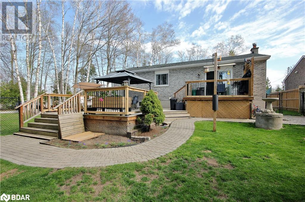 700 James Street, Innisfil, Ontario  L9S 2G7 - Photo 8 - 40730016