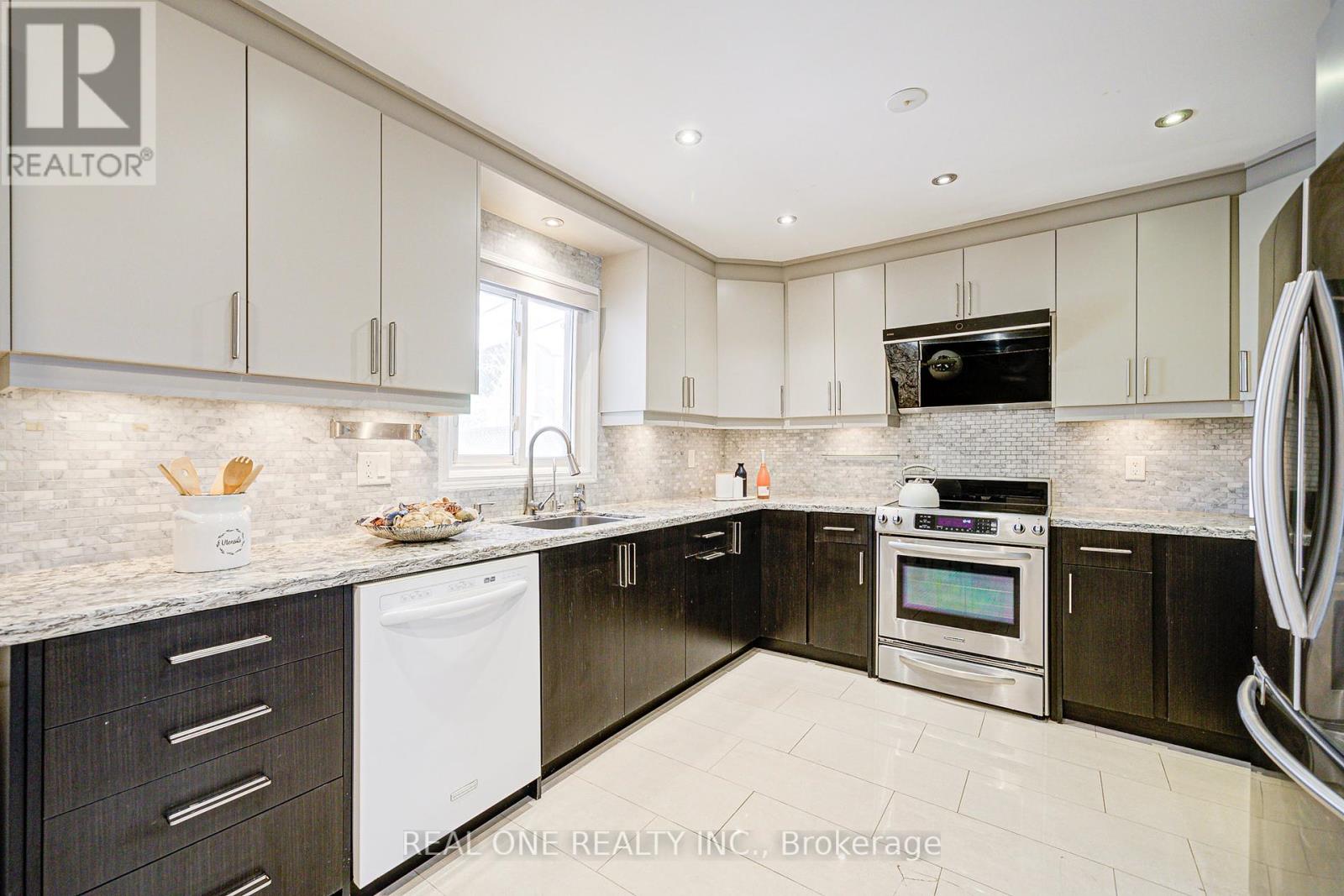 58 Joseph Aaron Boulevard, Vaughan, Ontario  L4J 6J1 - Photo 16 - N12157861