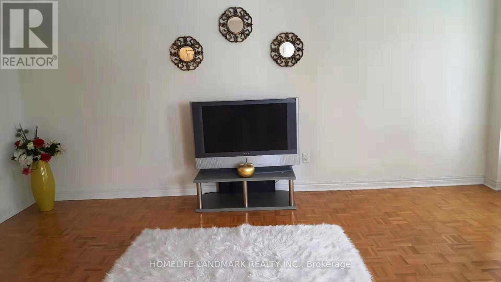 66 Foxfield Crescent, Vaughan, Ontario  L4K 5E9 - Photo 15 - N12157867