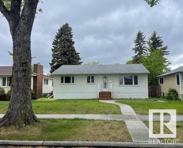8528 64 AV NW, Edmonton, Alberta