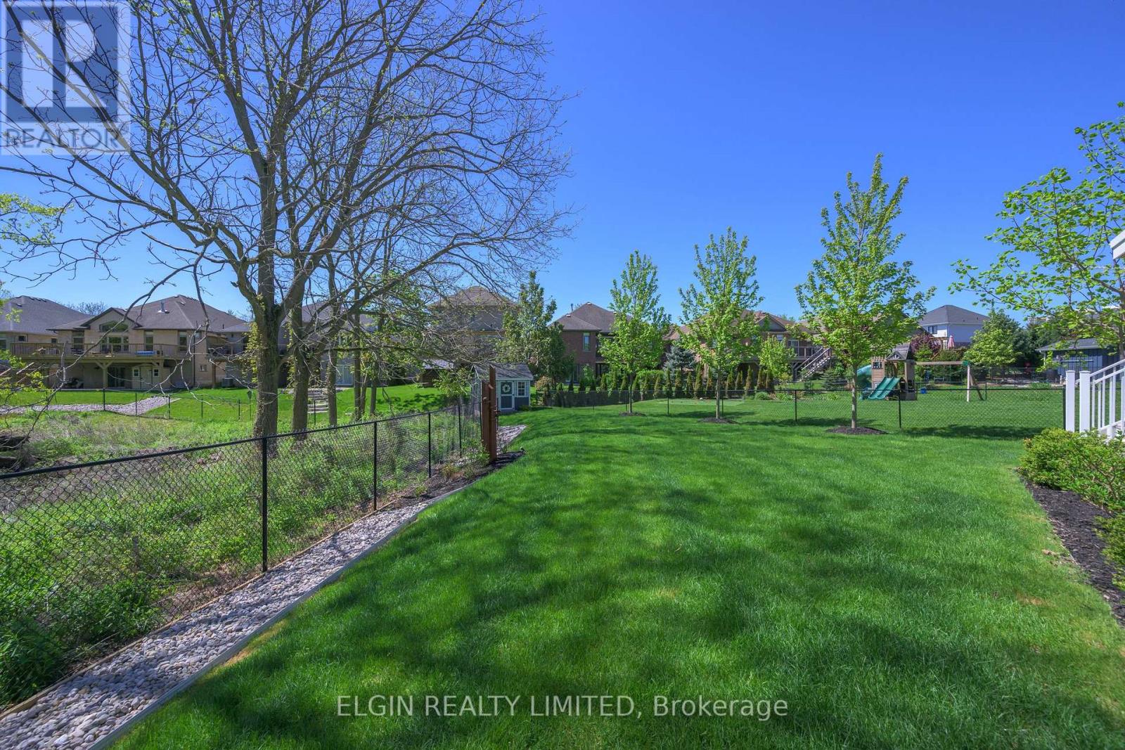 134 Old Field Lane, Central Elgin, Ontario  N5L 0A9 - Photo 35 - X12157956