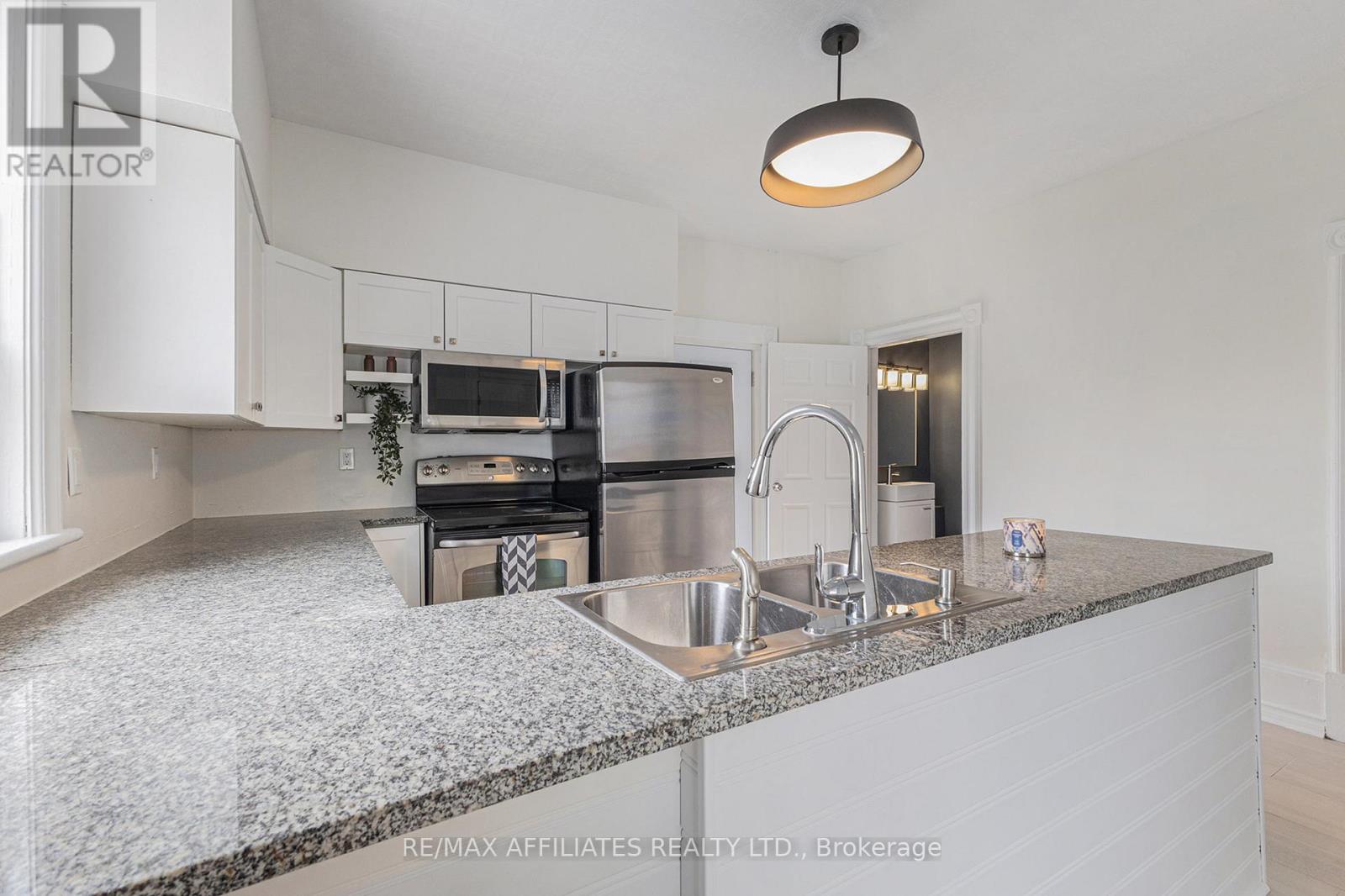 2 Maitland Street, Smiths Falls, Ontario  K7A 2K7 - Photo 14 - X12157898