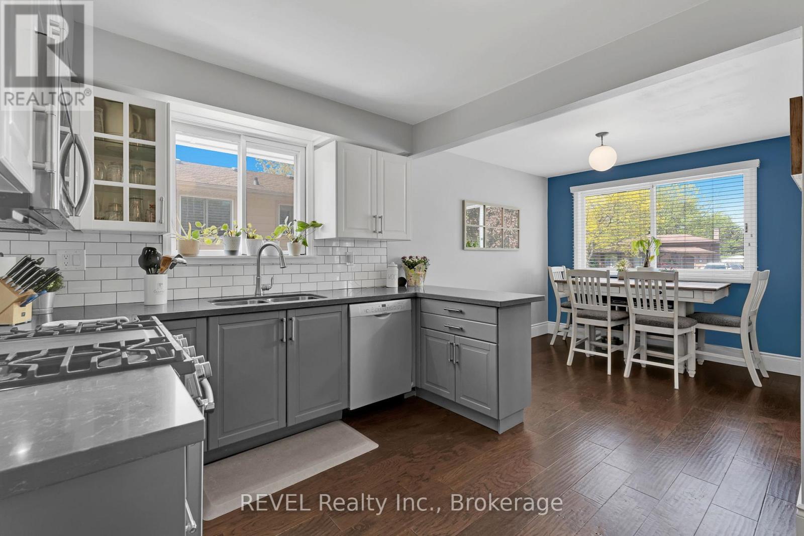 120 Royal Oak Drive, Welland, Ontario  L3C 5V9 - Photo 11 - X12157907