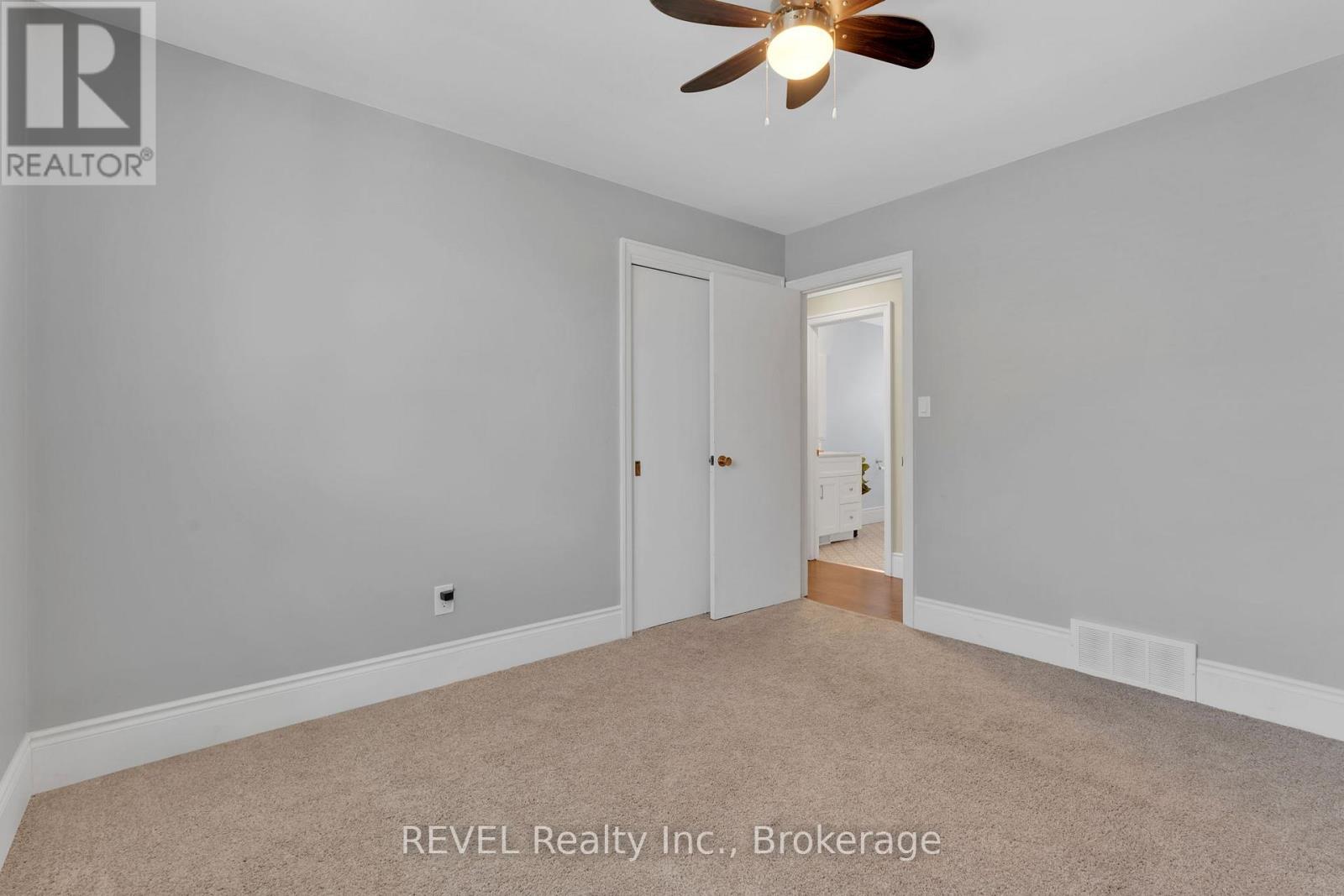 120 Royal Oak Drive, Welland, Ontario  L3C 5V9 - Photo 18 - X12157907
