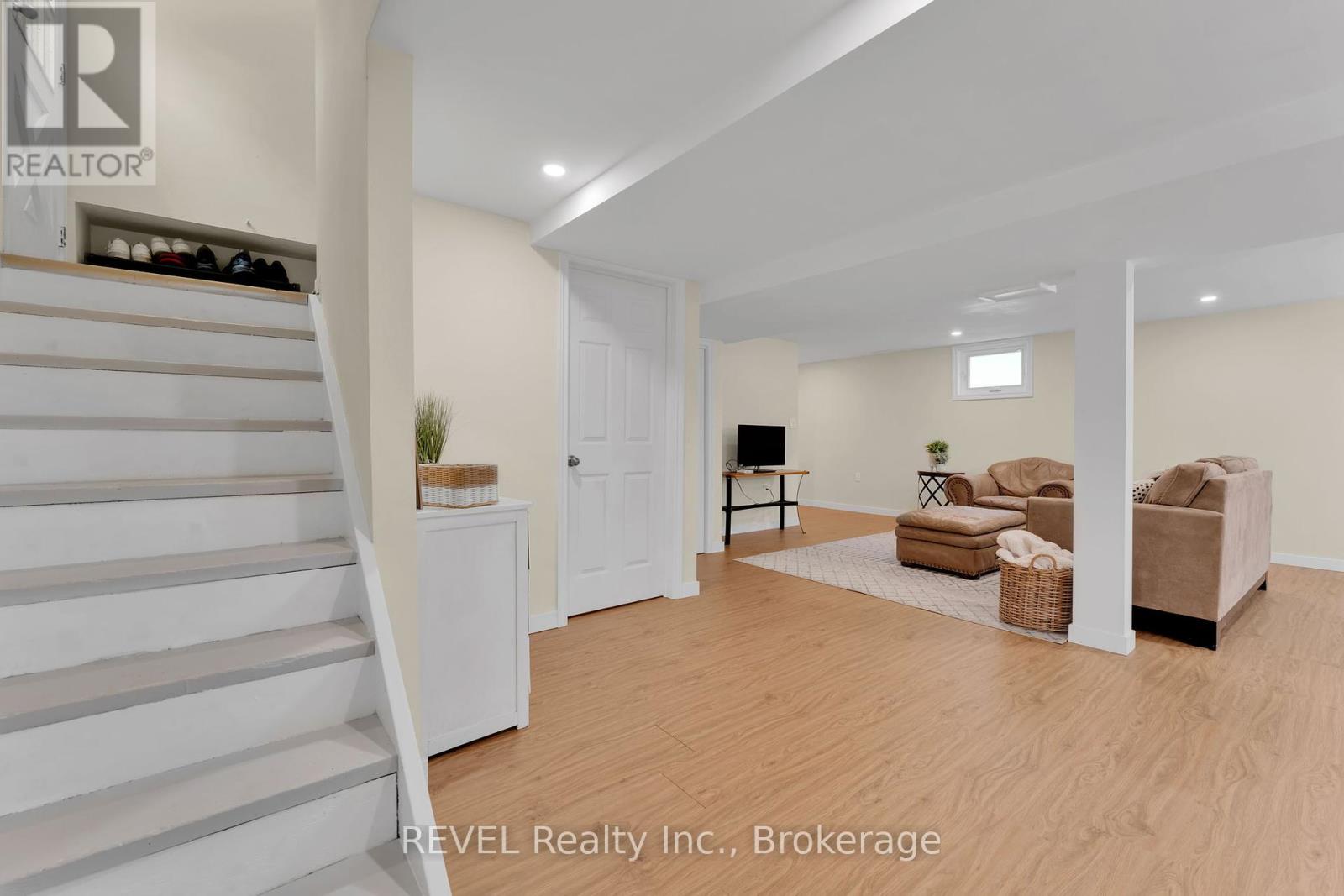 120 Royal Oak Drive, Welland, Ontario  L3C 5V9 - Photo 22 - X12157907