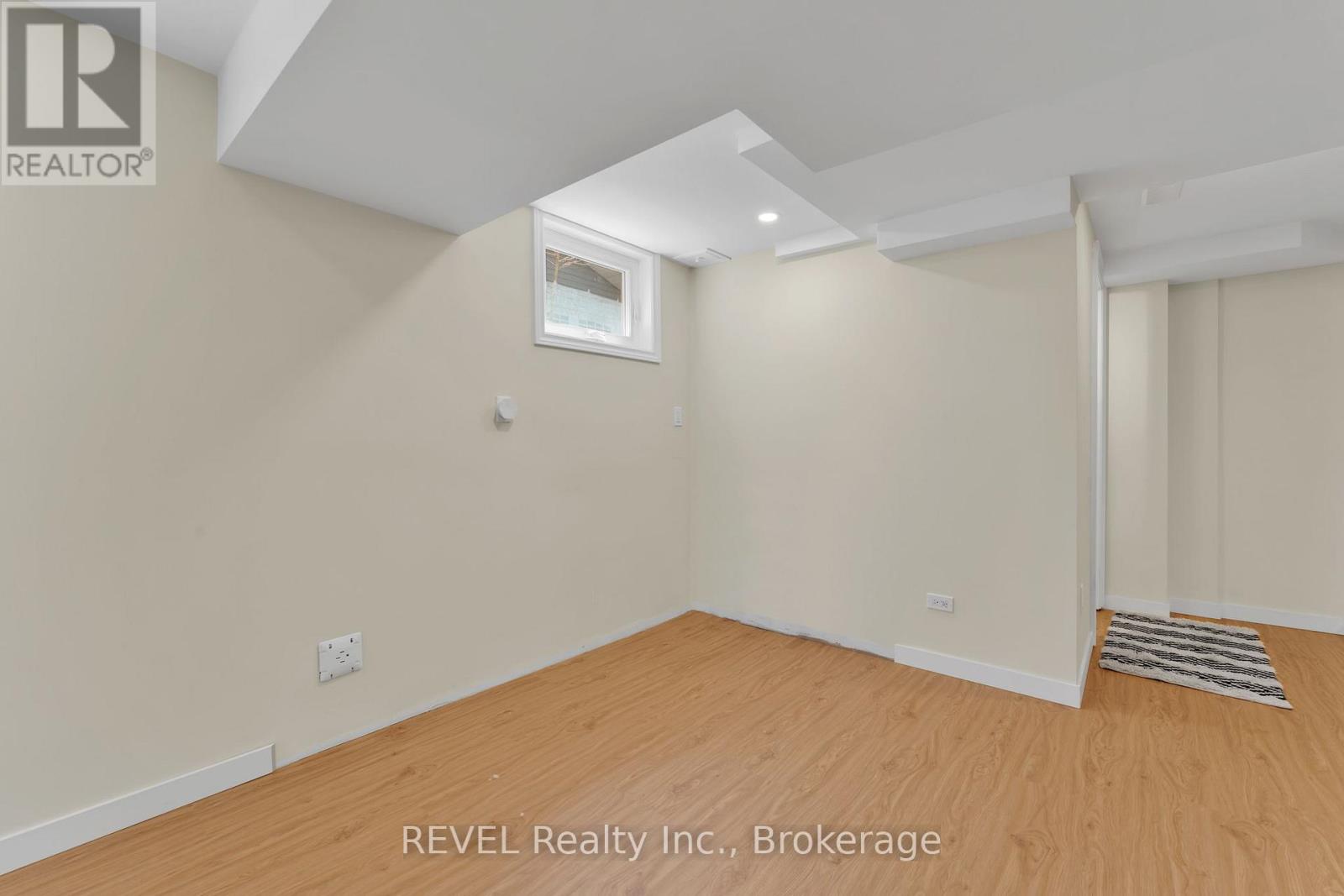 120 Royal Oak Drive, Welland, Ontario  L3C 5V9 - Photo 26 - X12157907