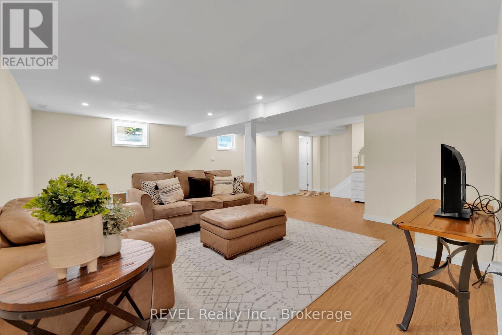 120 Royal Oak Drive, Welland, Ontario  L3C 5V9 - Photo 30 - X12157907