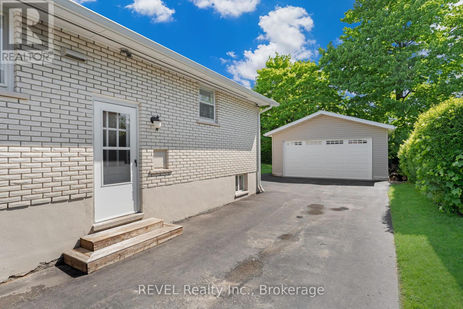 120 Royal Oak Drive, Welland, Ontario  L3C 5V9 - Photo 33 - X12157907