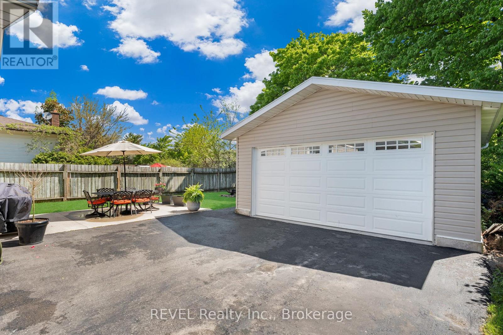 120 Royal Oak Drive, Welland, Ontario  L3C 5V9 - Photo 34 - X12157907